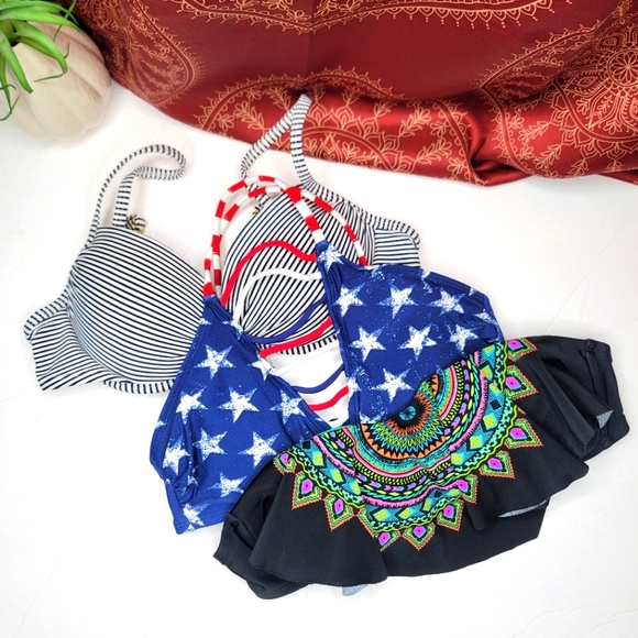 Xhilaration Swim Tops Bundle size Small - Picture 1 of 15